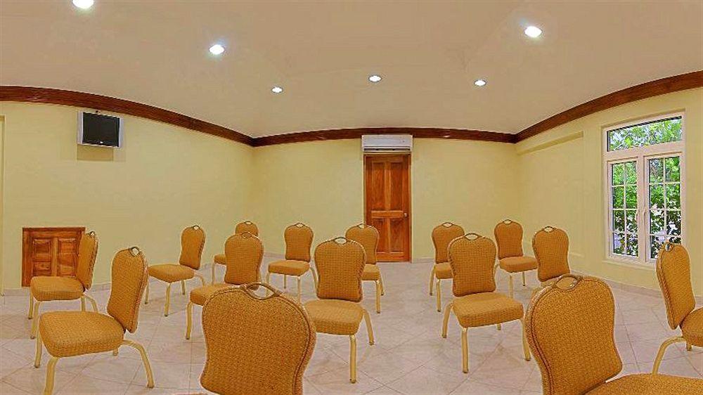 Rooms Negril Esterno foto