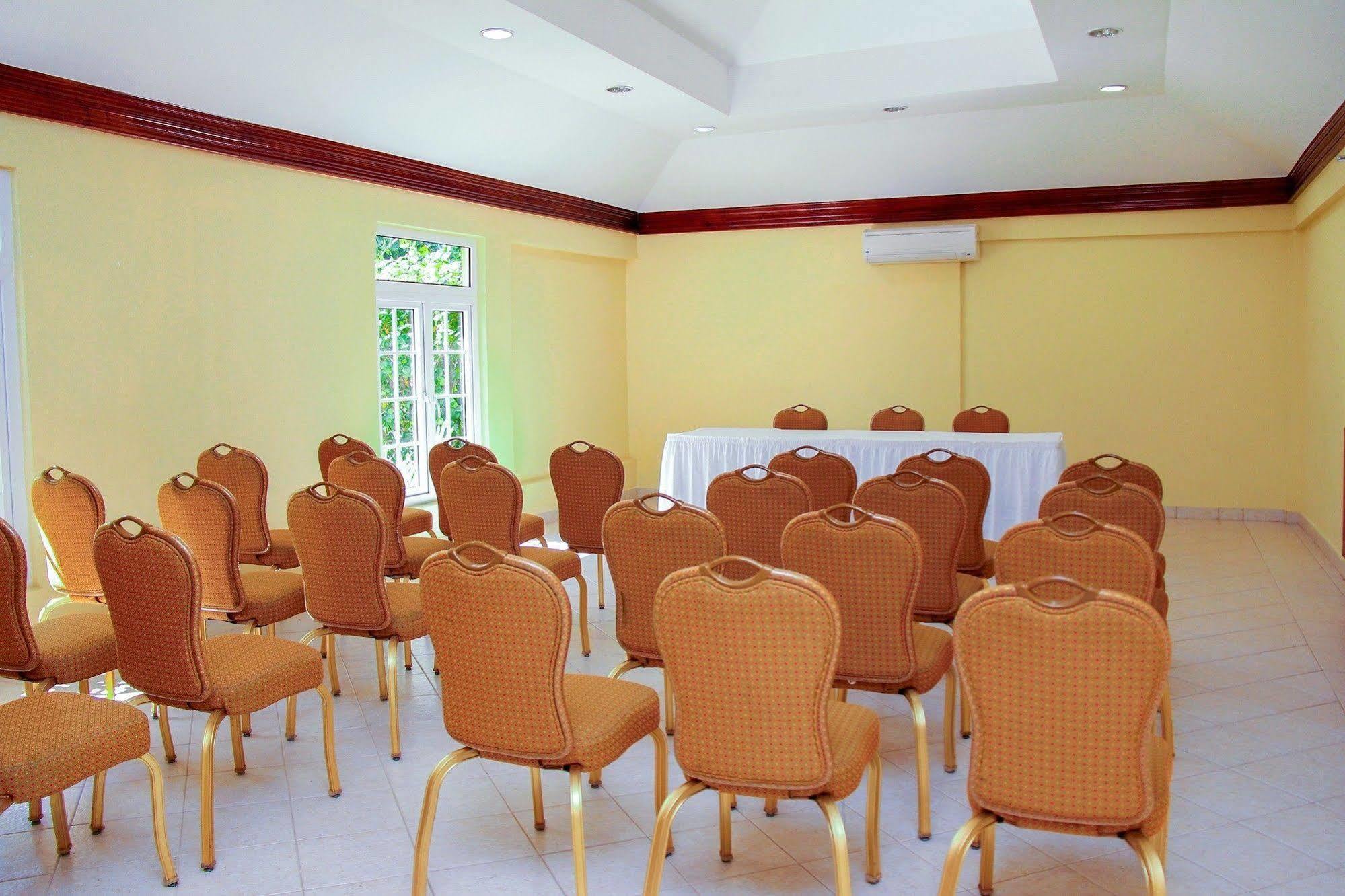 Rooms Negril Esterno foto